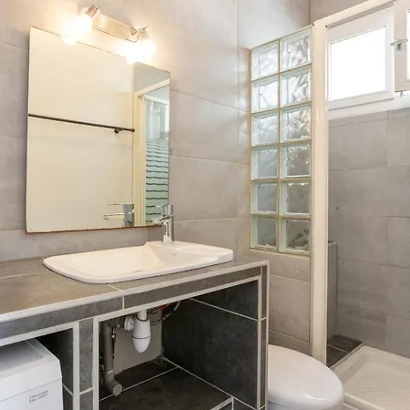 Lovely 1-bedroom In Centre * Biarritz